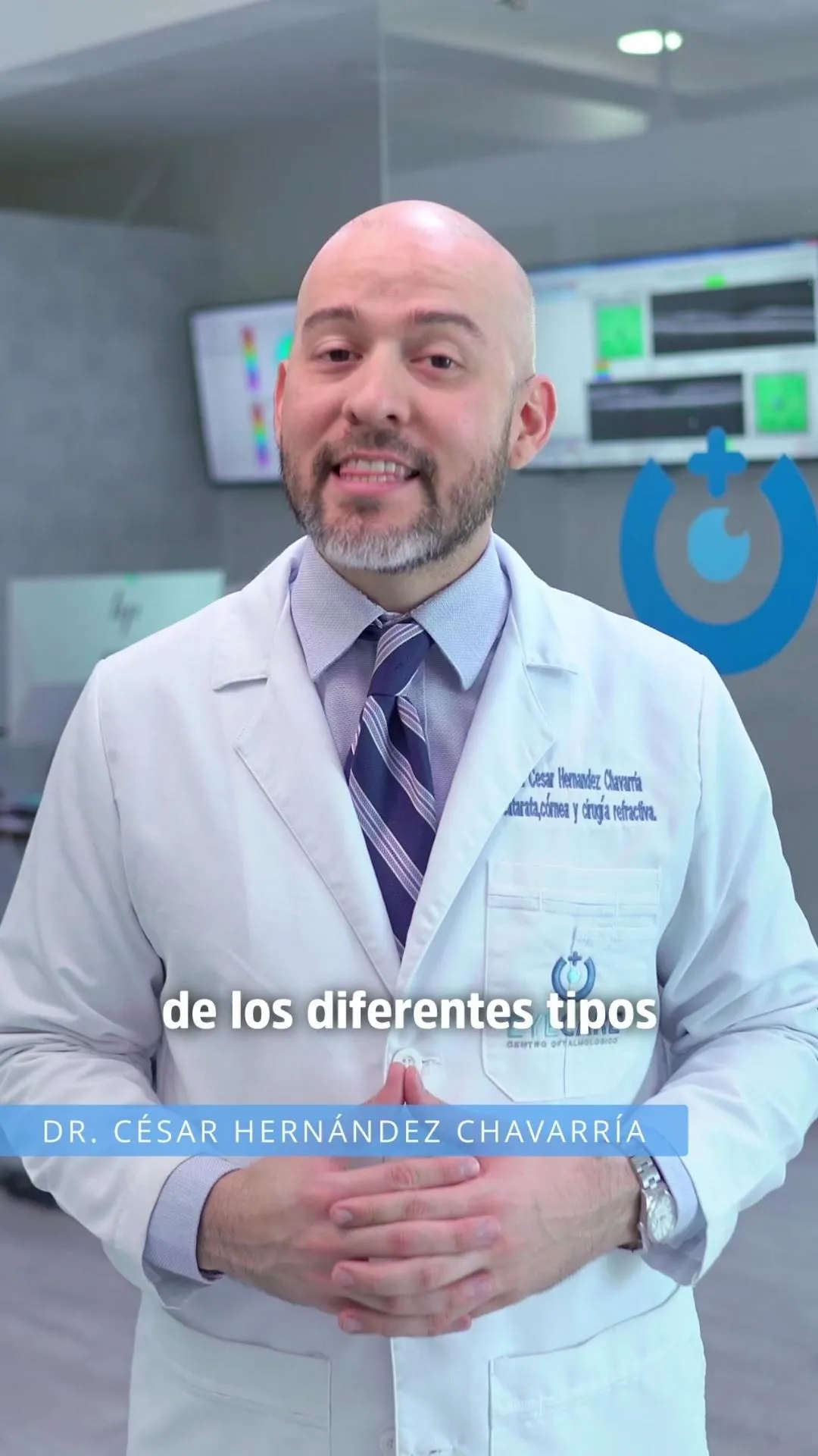 Dr. César Hernández Chavarría — Cirugía refractiva. El Dr. César Hernández explica los diferentes tipos de cirugía refractiva y por qué en EyeCare se opera con SMILE® y FemtoLASIK.